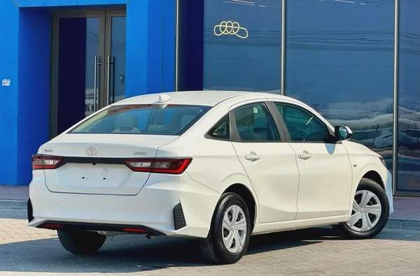 TOYOTA YARIS 2023 1.5L GCC (670/-MONTHLY)