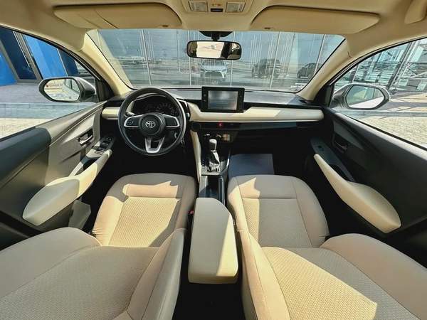 TOYOTA YARIS 2023 1.5L GCC (670/-MONTHLY)