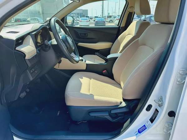 TOYOTA YARIS 2023 1.5L GCC (670/-MONTHLY)