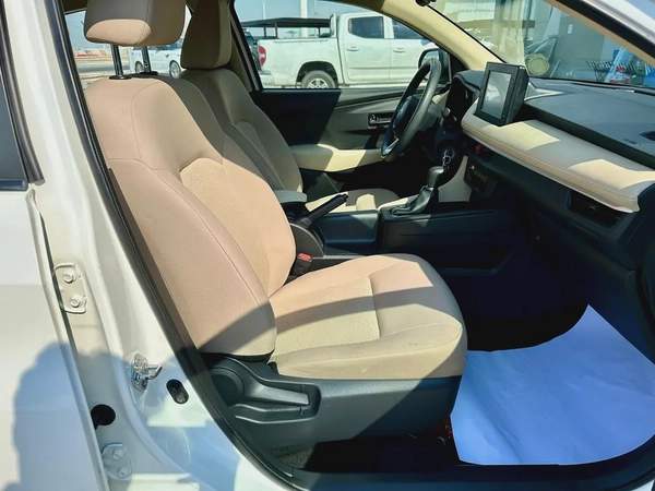 TOYOTA YARIS 2023 1.5L GCC (670/-MONTHLY)