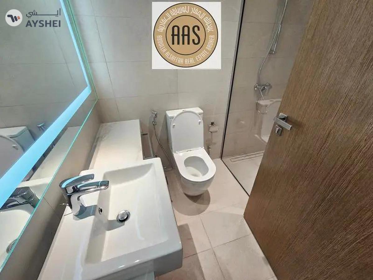 Luxury Living ! Prime Location ! With All Amenities.-8-8