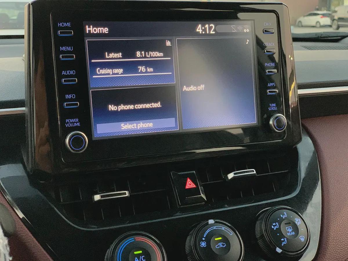 AED 1,250 / Monthly | Corolla Cross 2024 | GCC Specs | Perfect Condition | 1.8L 4 cyl engine-8-8