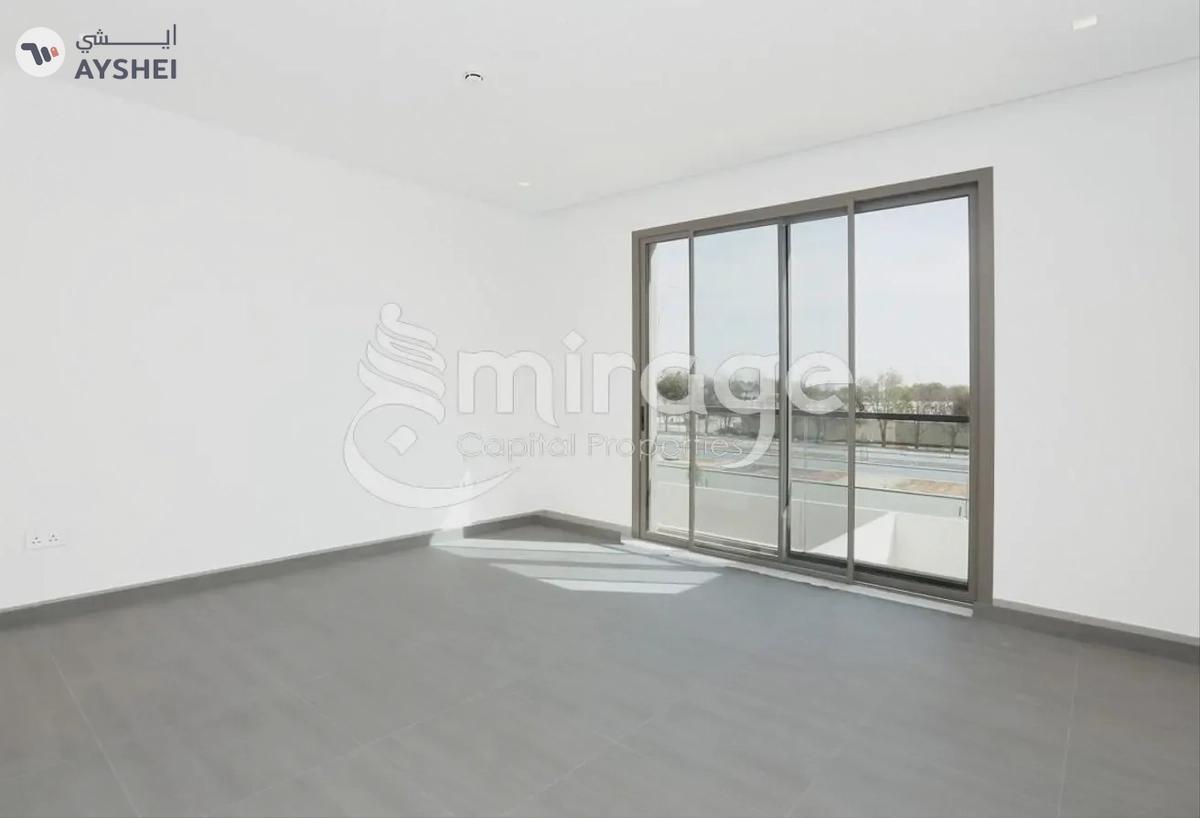 TOWNHOUSE FOR SALE IN REDWOODS, YAS ACRES-5-5