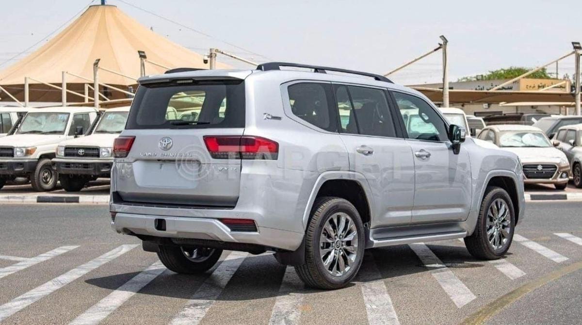 Toyota Land Cruiser LAND CRUISER VXR 3.3L DIESEL-3-3
