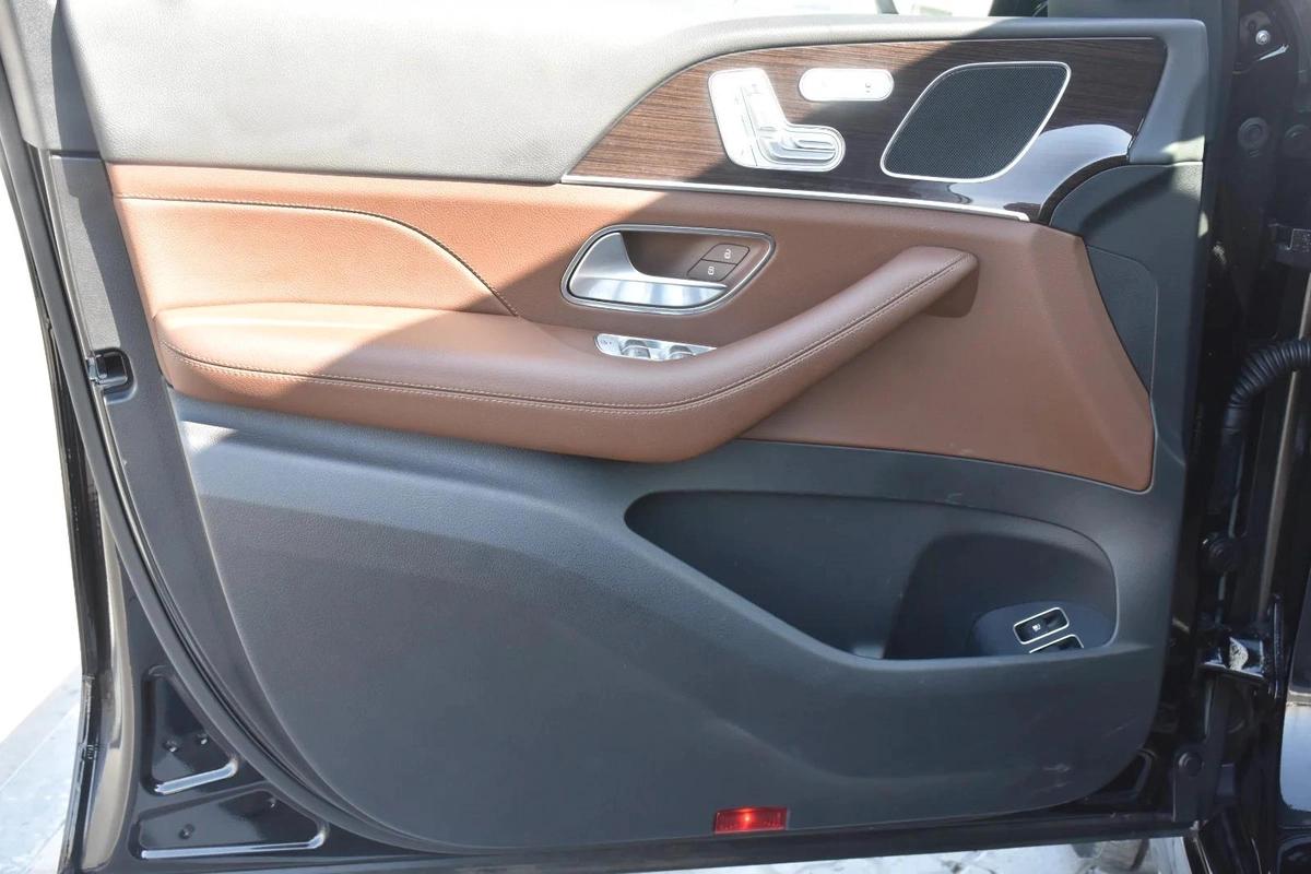 MERCEDES BENZ GLE450E 2024 | BLACK ( HYBRID )-10-10
