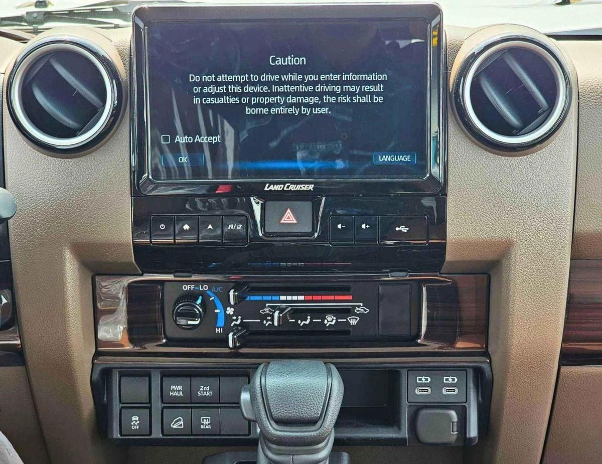 Toyota Land Cruiser 70 LC76 | 2.8L V4 DIESEL | 5 DOOR | DVD CAMER`| DIFF LOCK | LX FULL OPTION (CODE # HT76ZS)-9-9