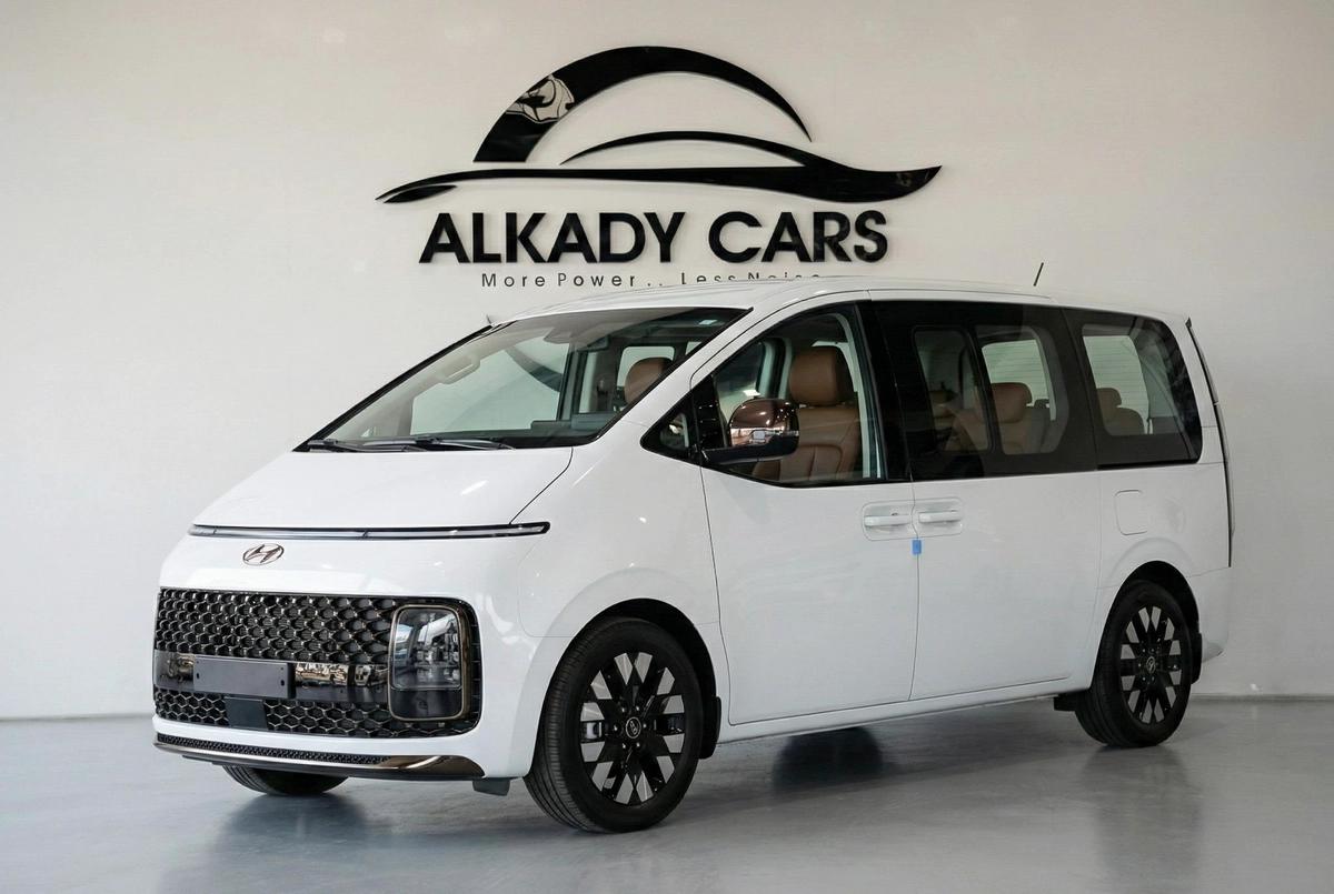 HYUNDAI STARIA 3.5L VIP 7 SEATER ROYAL EDITION-0-0