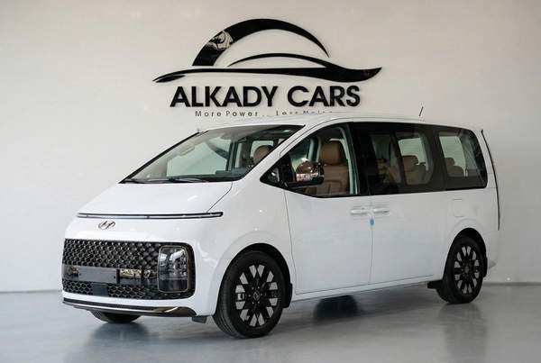 HYUNDAI STARIA 3.5L VIP 7 SEATER ROYAL EDITION