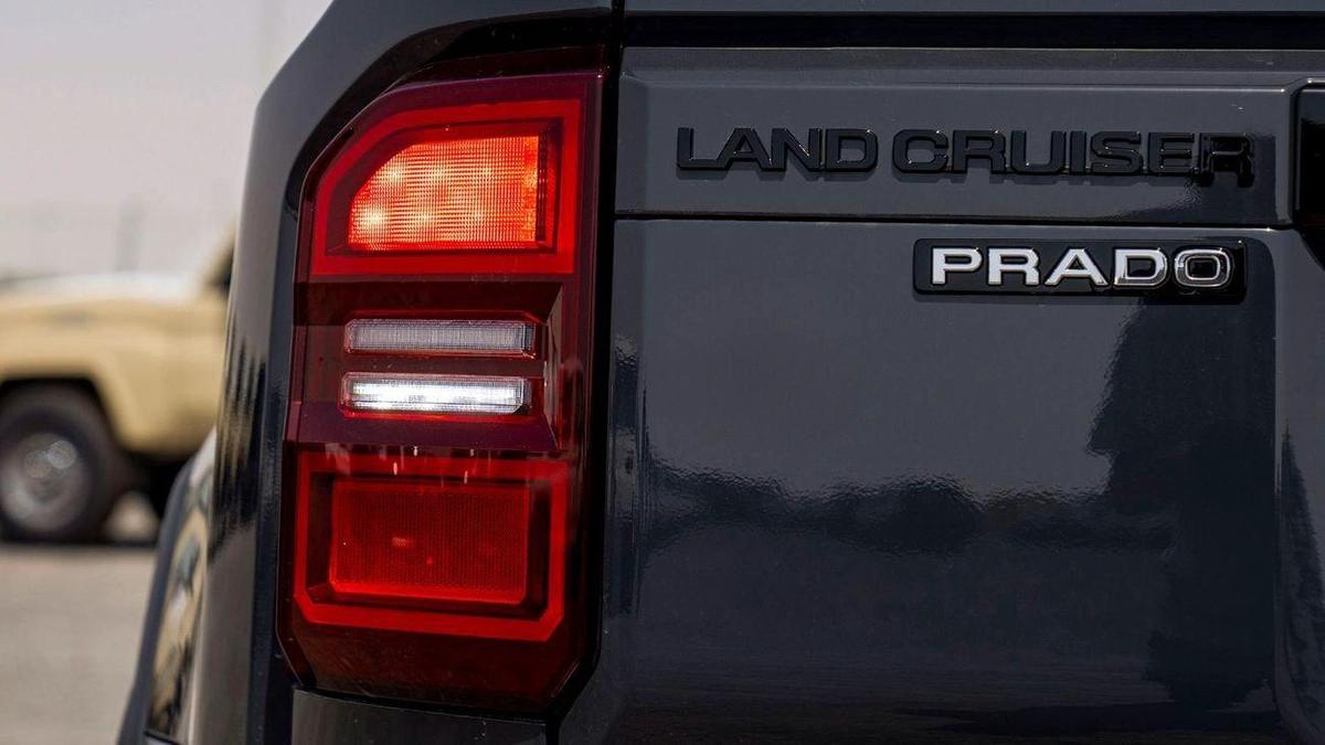 Toyota Prado FULL OPTION-17-17