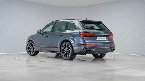 Special Offer | AED 4,128 PM | Audi Service Pack 2030, Low KM | Q7 TFSI 45 S Line
