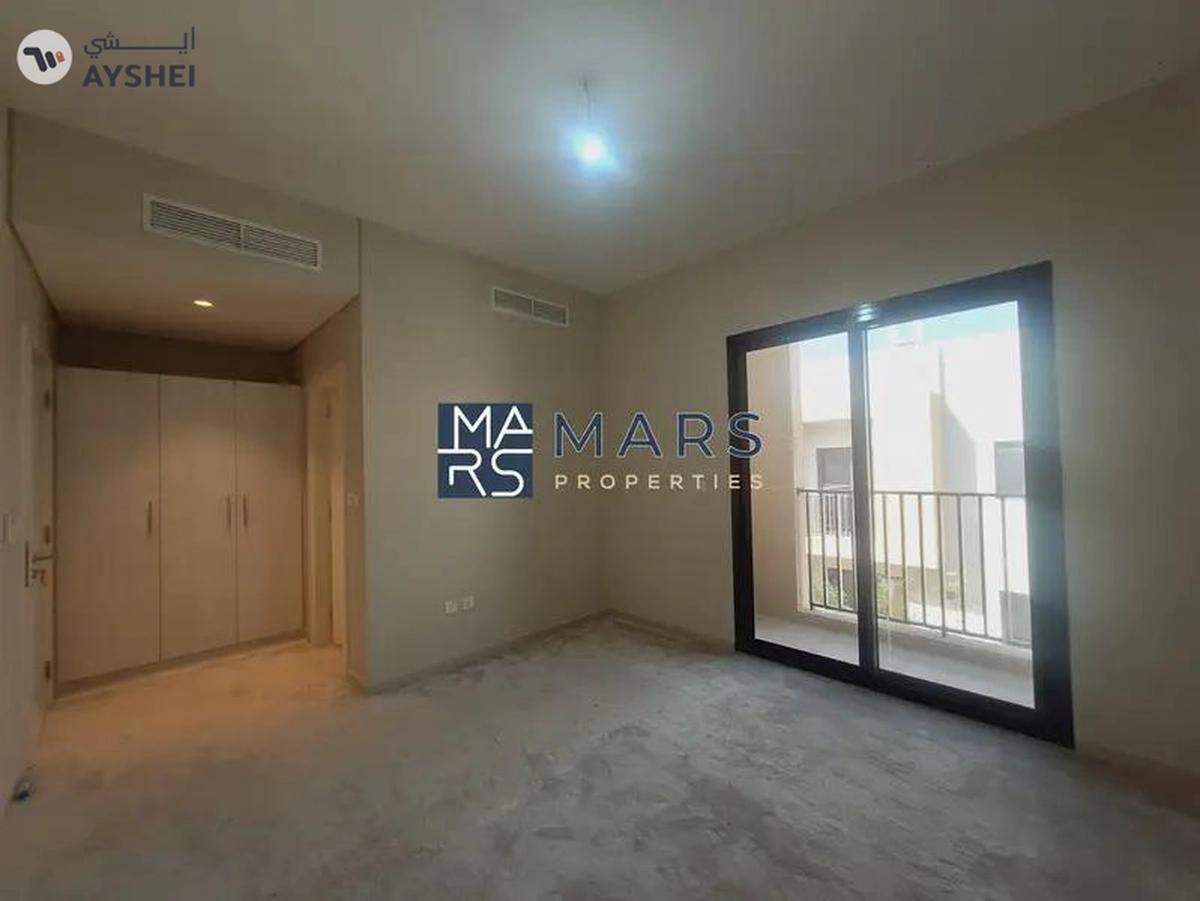 Spacious 2 Bedrooms Townhouse. Enjoy a forested community living featuring woodland jogging trails -10-10