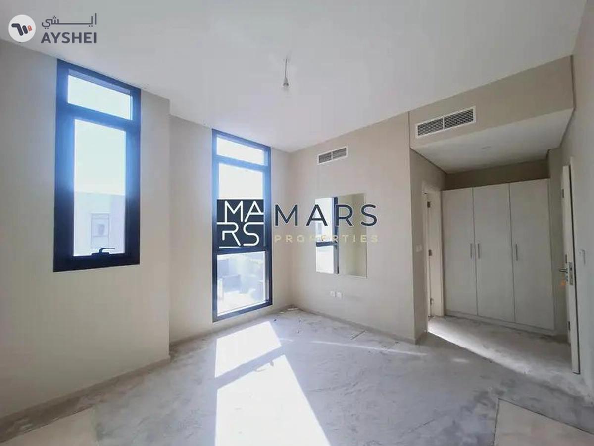 Spacious 2 Bedrooms Townhouse. Enjoy a forested community living featuring woodland jogging trails -14-14