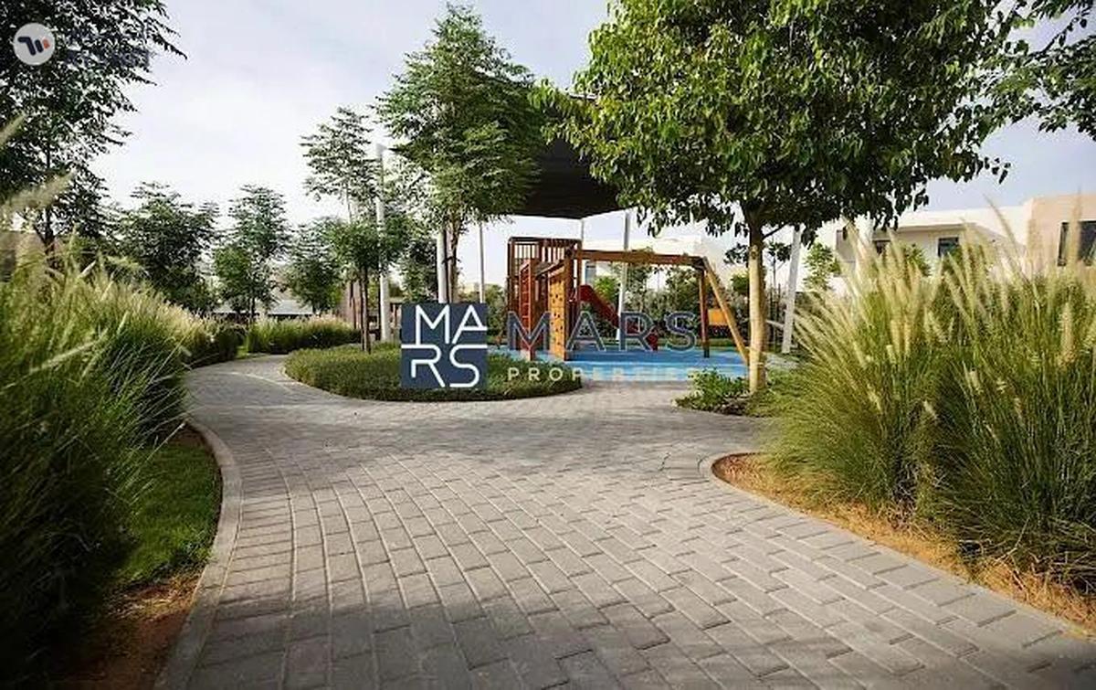 Spacious 2 Bedrooms Townhouse. Enjoy a forested community living featuring woodland jogging trails -19-19