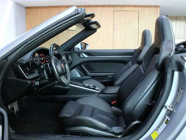 2021 Porsche 911 Carrera S - with warranty