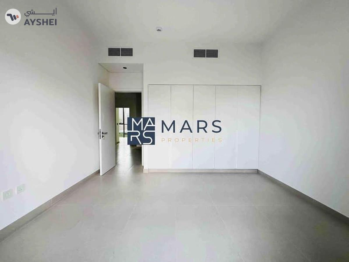 4badroom villa available for rent in Masaar-9-9