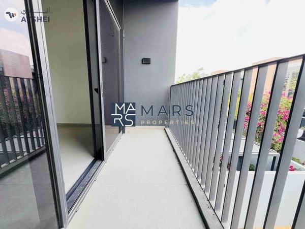 4badroom villa available for rent in Masaar