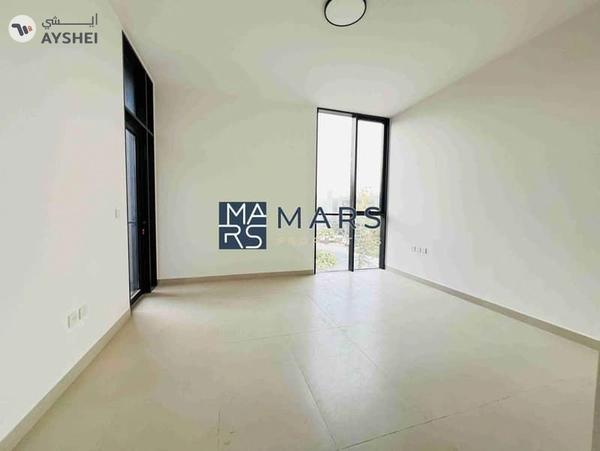 4badroom villa available for rent in Masaar
