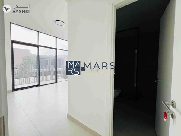 4badroom villa available for rent in Masaar