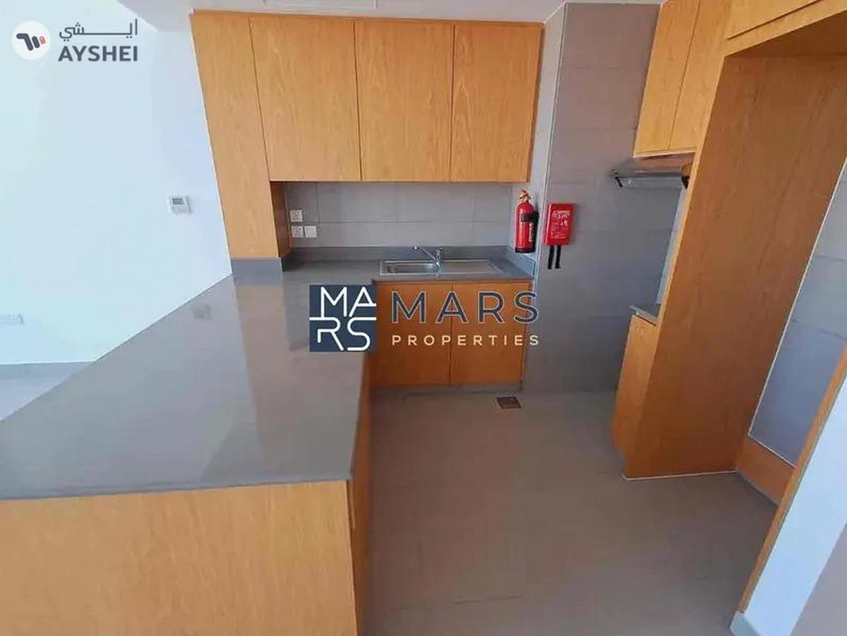 Brand New | Spacious | Open View |-3-3