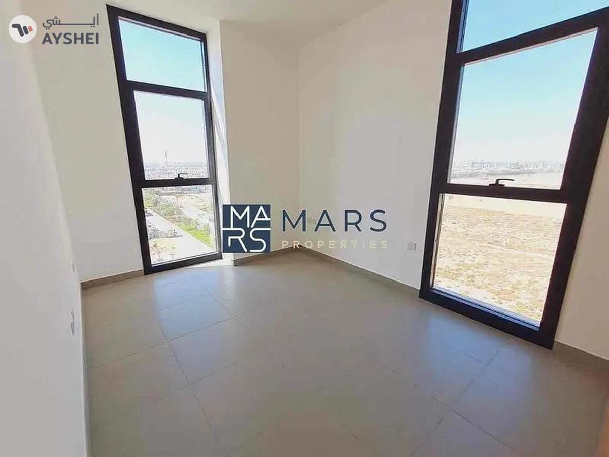 Brand New | Spacious | Open View |-6-6