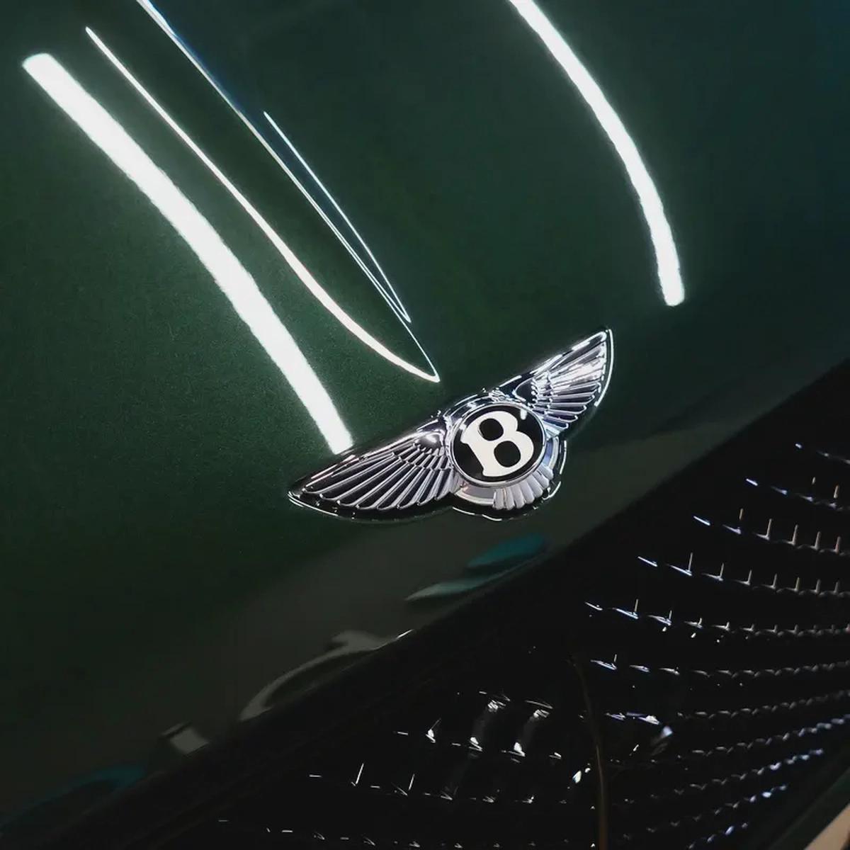 AED 19,166 p.m • 0% Downpayment • Bentley Continental GTC • 1 Year Warranty-8-8