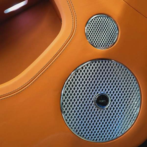 AED 19,166 p.m • 0% Downpayment • Bentley Continental GTC • 1 Year Warranty