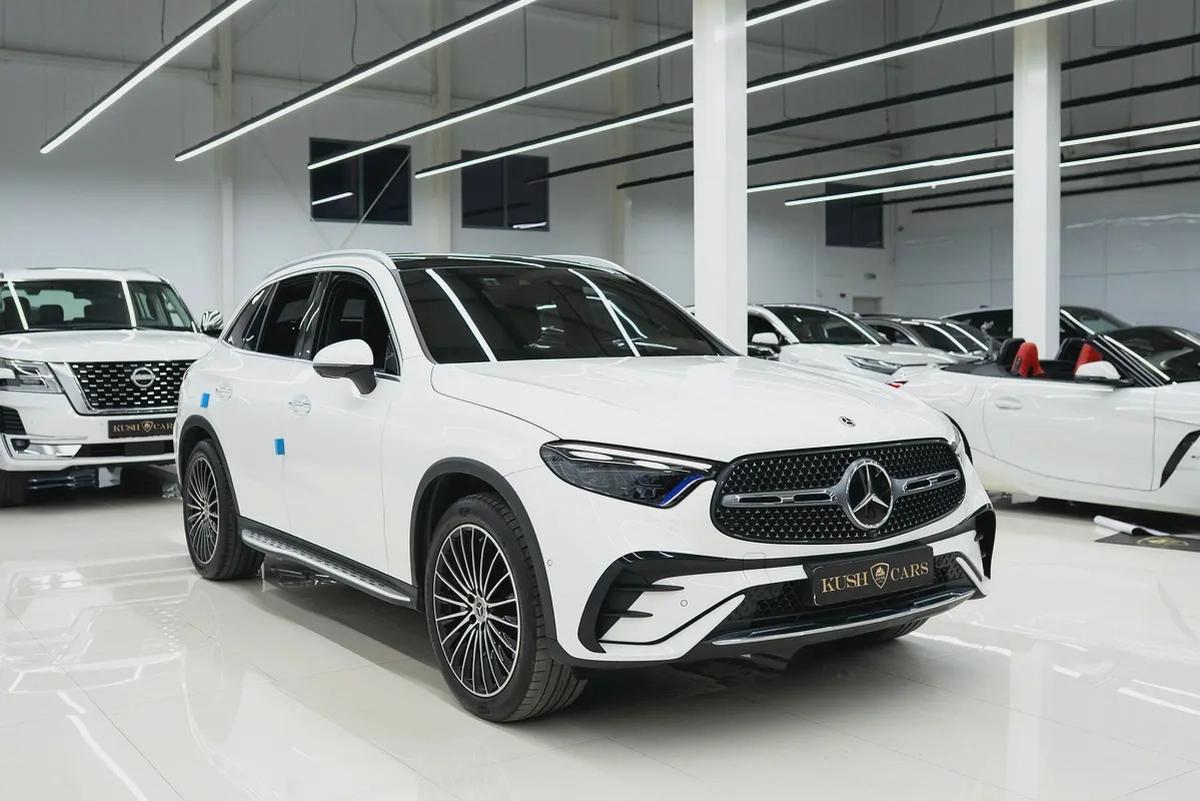2023 MERCEDES-BENZ GLC300 4MATIC-3-3