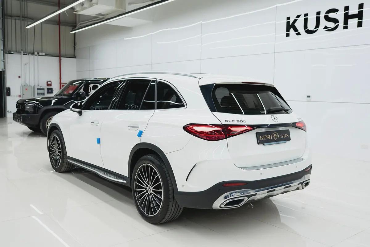 2023 MERCEDES-BENZ GLC300 4MATIC-5-5