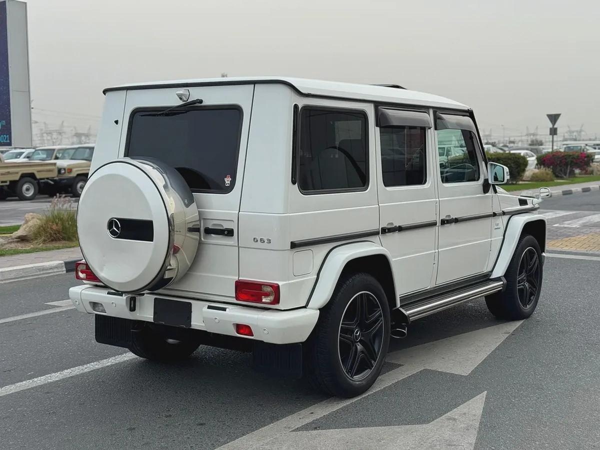 Mercedes-Benz G63 All original Paint Auction Grade 4.5/B NEAT AND CLEAN CAR-4-4