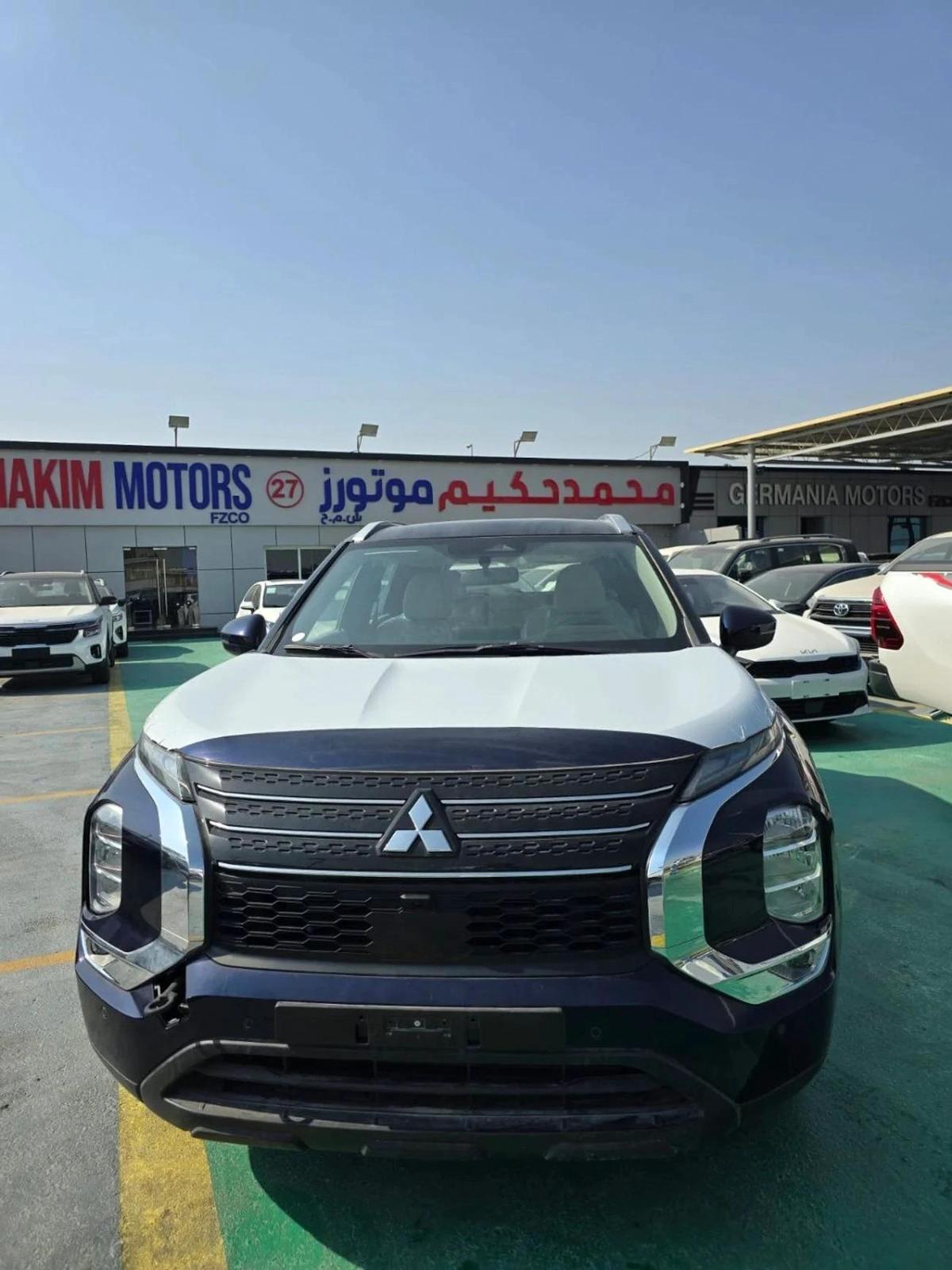 MITSUBISHI OUTLANDER M-LINE-4-4
