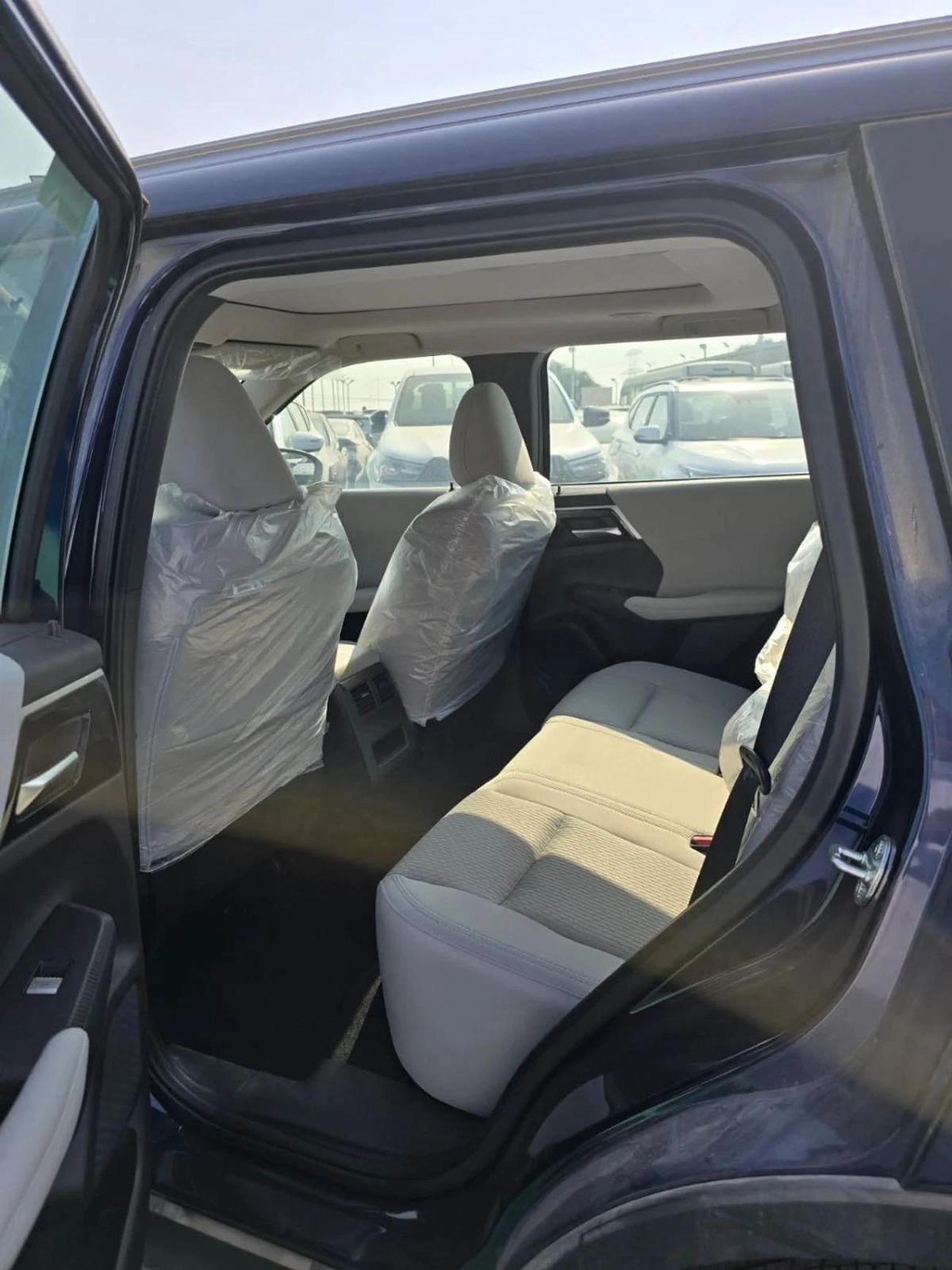 MITSUBISHI OUTLANDER M-LINE-5-5