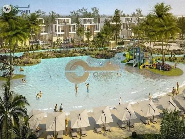 4BR | Single Row | Corner Unit near to Watertown