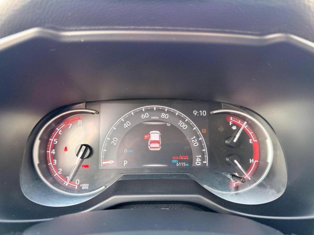 Toyota RAV4 XLE 2.5 L AWD Full Option 2025-10-10
