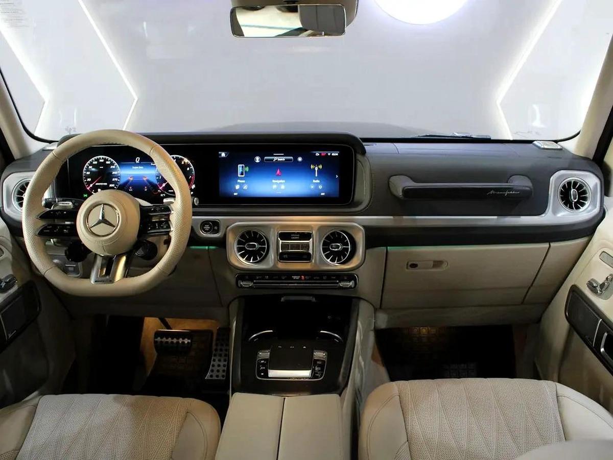 2025 Mercedes-Benz G-Class G 63 AMG-9-9