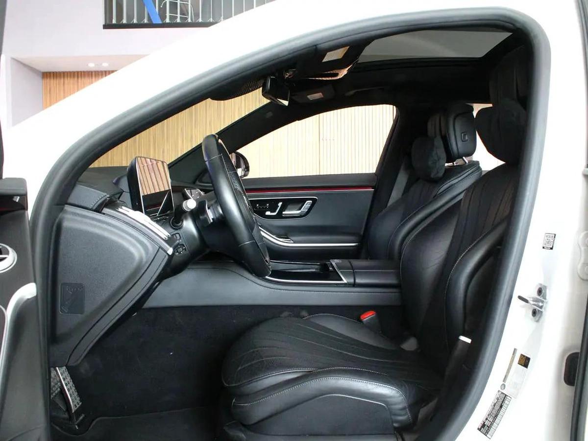 2023 S500 // 4 MATIC // LOW MILAGE-1-1