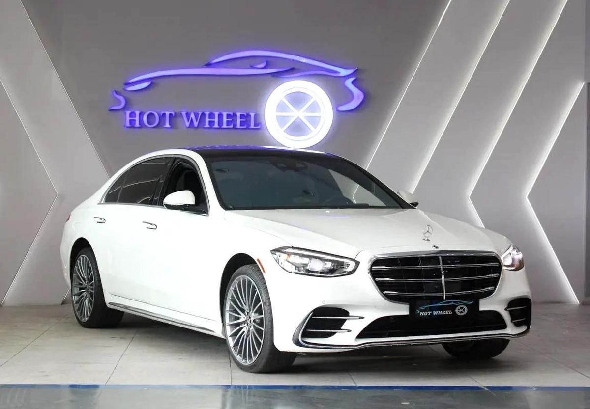2023 S500 // 4 MATIC // LOW MILAGE-10-10