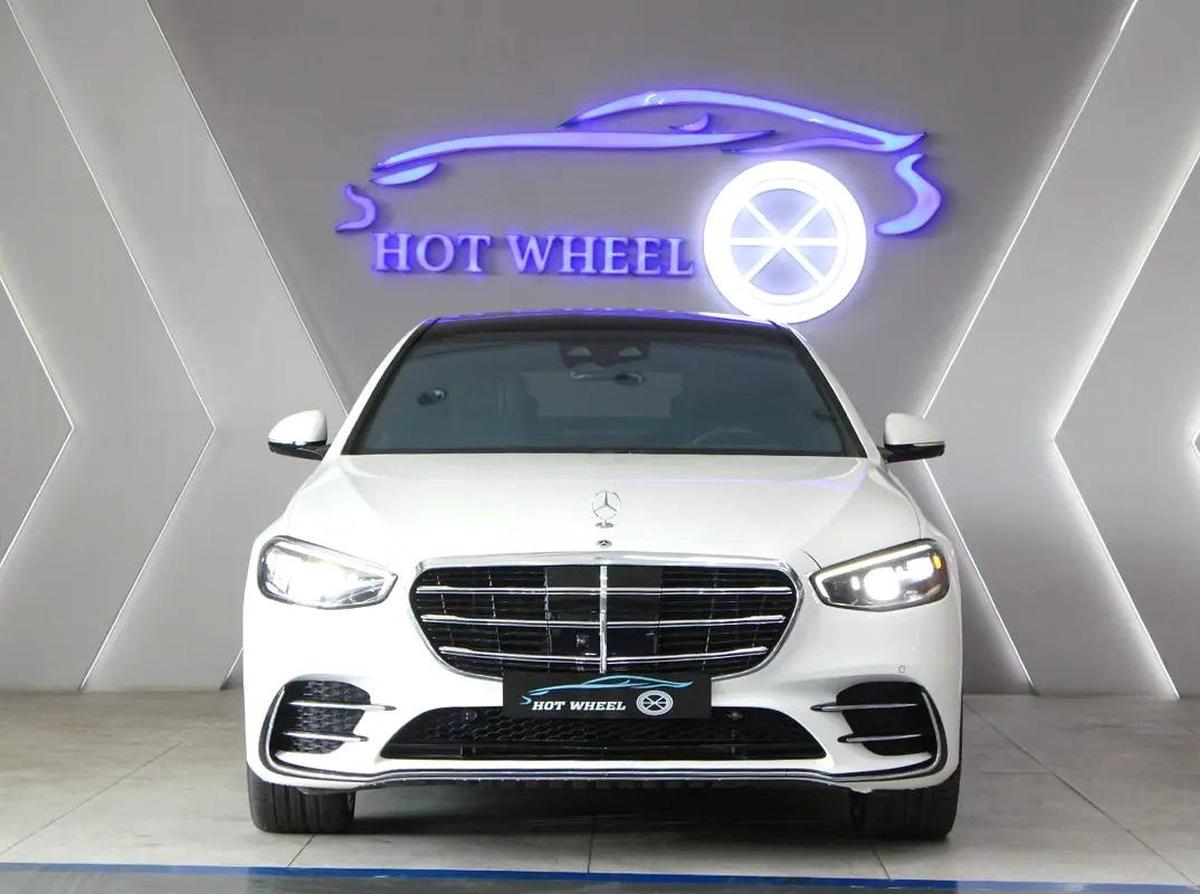 2023 S500 // 4 MATIC // LOW MILAGE-3-3