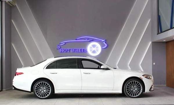 2023 S500 // 4 MATIC // LOW MILAGE