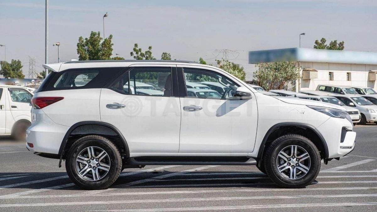 Toyota Fortuner FORTUNER 2.7L 4WD-9-9