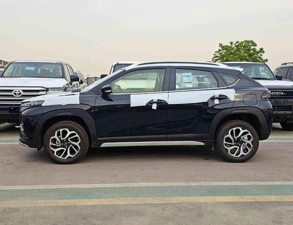 Suzuki Fronx GLX / EURO 5 HYBRID /1.5L V4/ HEADUP DISPLAY / 360*CAMERAS /" 9" DISPLAY AUDIO (CODE # FRHGLX)