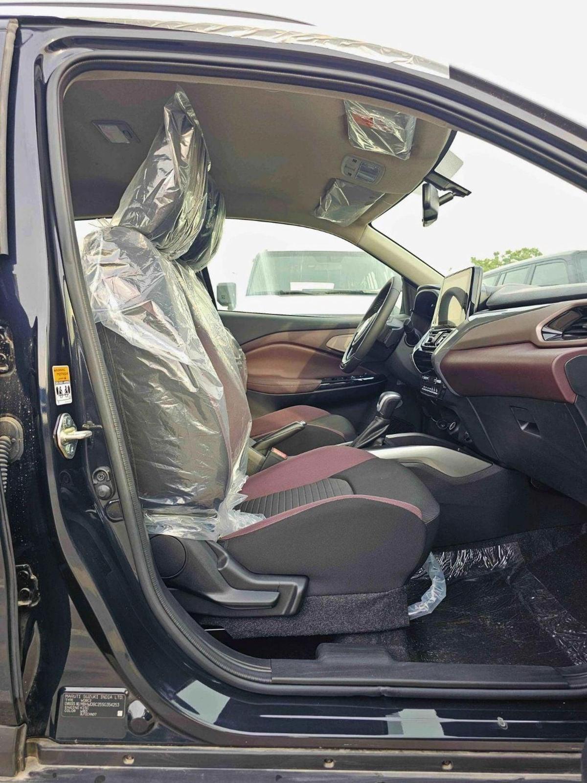 Suzuki Fronx GLX / EURO 5 HYBRID /1.5L V4/ HEADUP DISPLAY / 360*CAMERAS /" 9" DISPLAY AUDIO (CODE # FRHGLX)-7-7