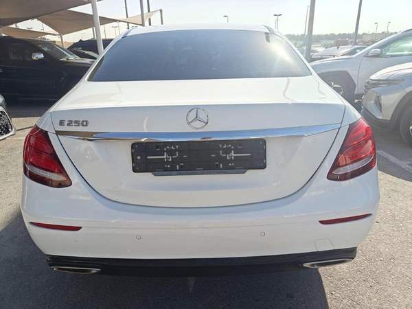 Mercedes-Benz E 250 MERCEDES-E250 2019