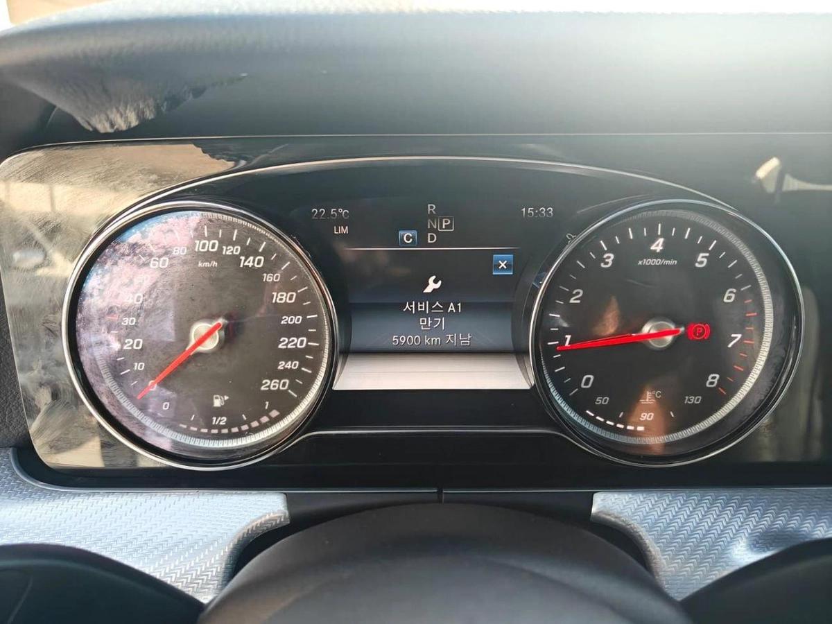 Mercedes-Benz E 250 MERCEDES-E250 2019-5-5