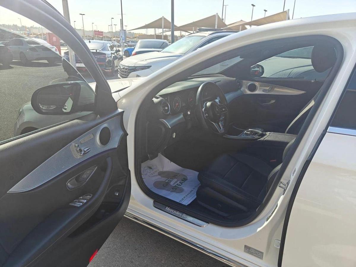 Mercedes-Benz E 250 MERCEDES-E250 2019-7-7