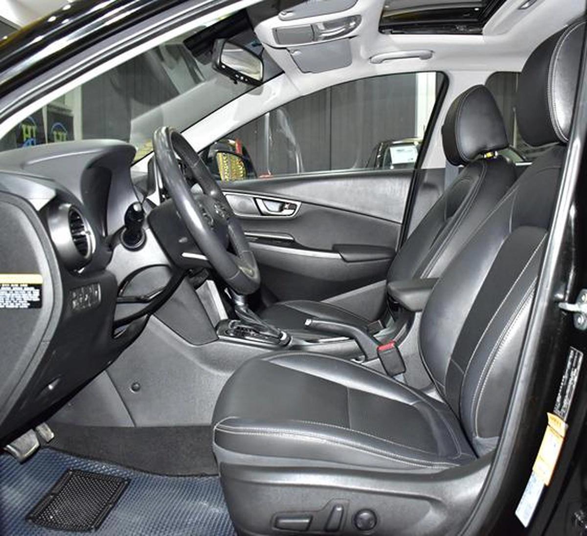 Hyundai Kona 1.6T ( 2018 Model ) in Black Color Korean Specs-1-1