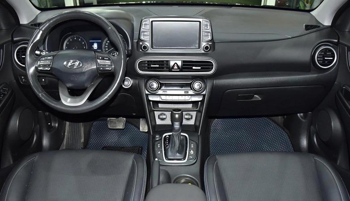 Hyundai Kona 1.6T ( 2018 Model ) in Black Color Korean Specs-5-5