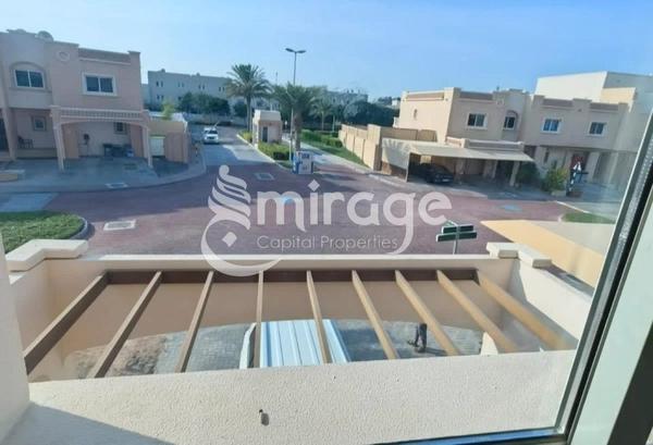 Corner Villa | Big Layout 5BR | Ideal for Family