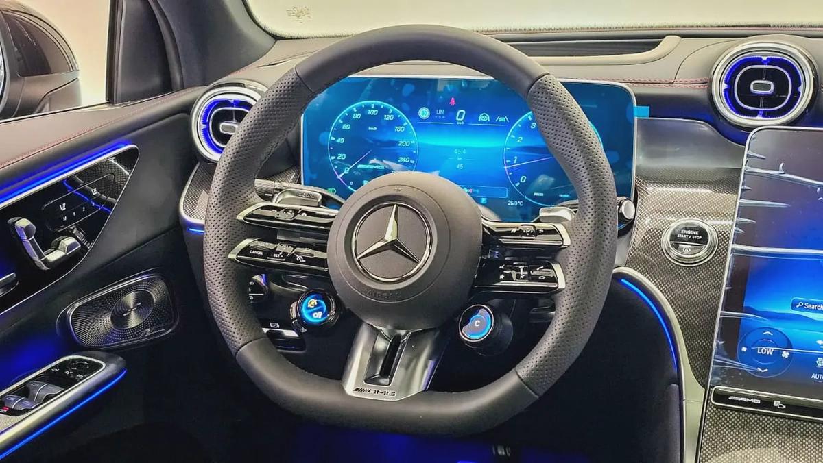 MERCEDES BENZ - GLC COUPE - GLC 43 AMG - 2026 MODEL - BLACK COLOR - 0 KM - KOREAN SPECS-2-2