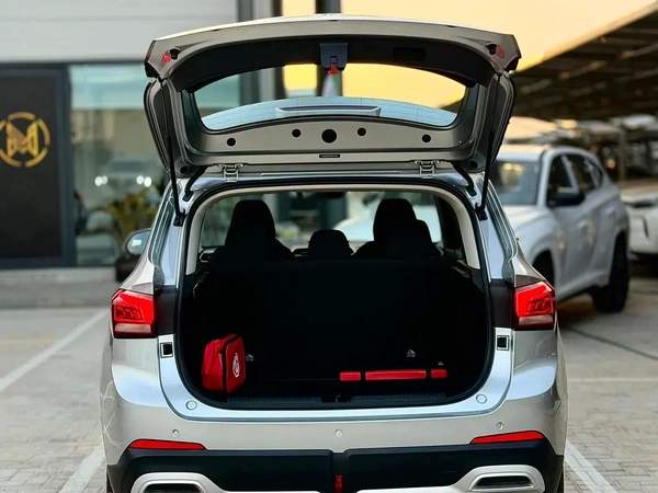 2025 MG ZS STD – New Shape | GCC Specs | Manufacture Warranty | Service Plan