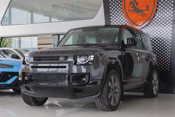 Land Rover Defender | 110 X-Dynamic HSE P400 | GCC Specs | 2026 (Export)